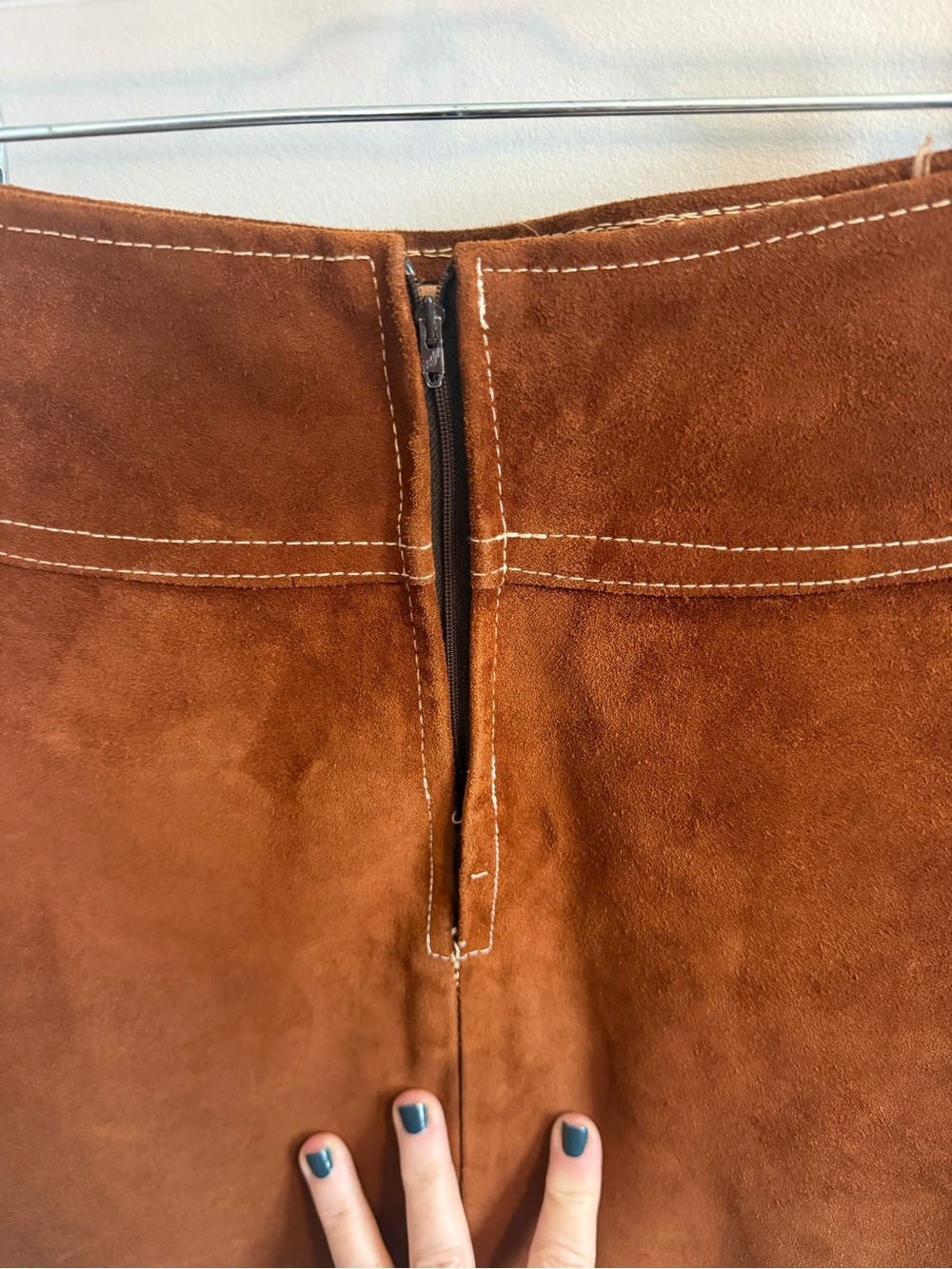 Vintage 70s Suede Leather Fringe Vest Mini Skirt Set Rust Brown XS S - Picture 4 of 13